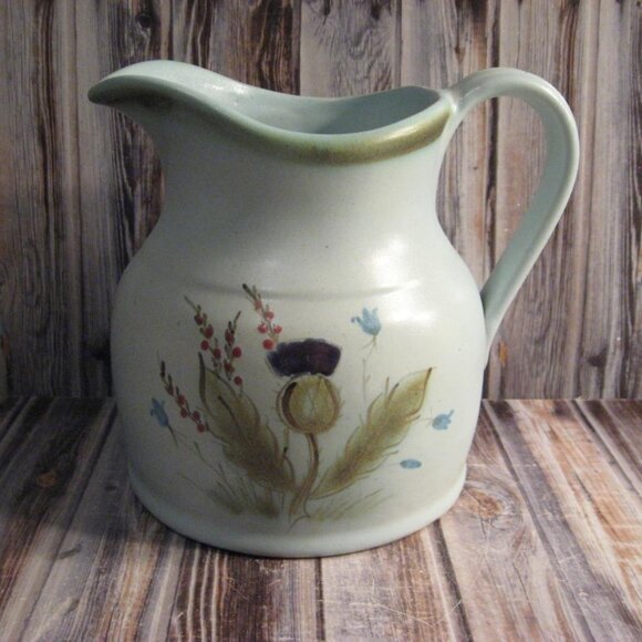 Thistleware by Buchan 64 Oz. Pitcher - Scotland - Picture 1 of 3